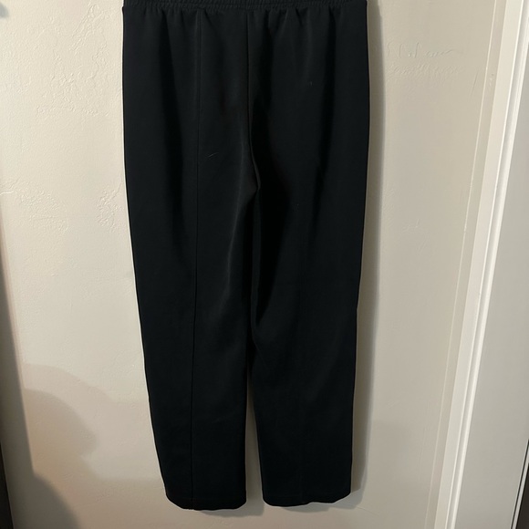Elegant Black Drawstring Joggers - Picture 2 of 3